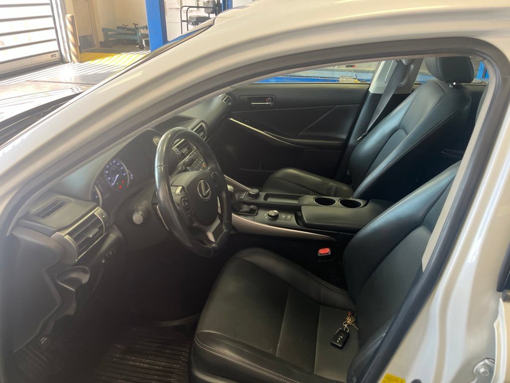 Used 2015 Lexus IS 250 AWD w/ Premium Package image 4