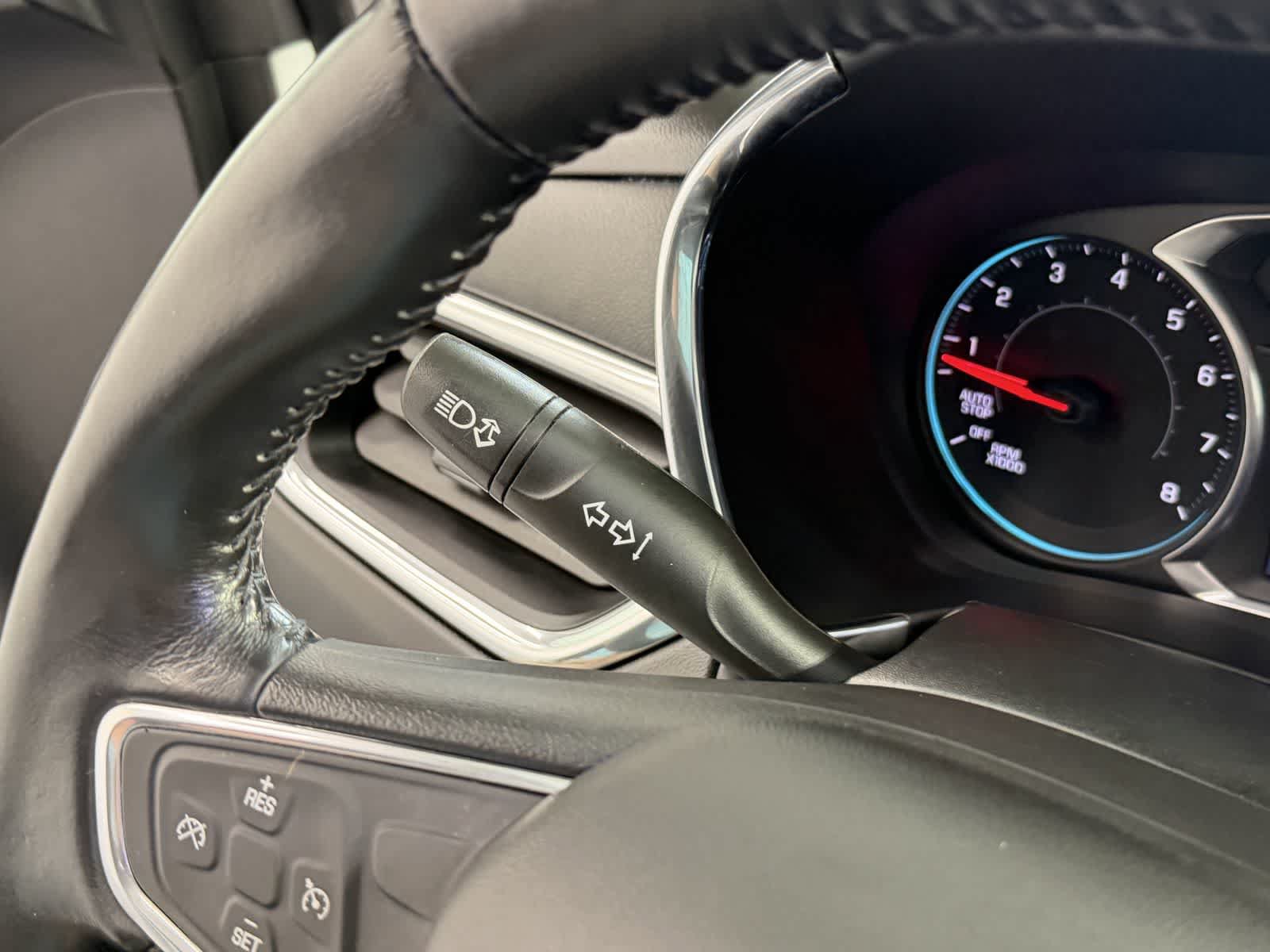 Used 2019 Chevrolet Equinox LT AWD/4WD image 17