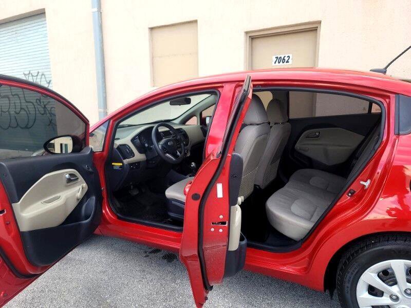 Used 2014 Kia Rio LX image 10