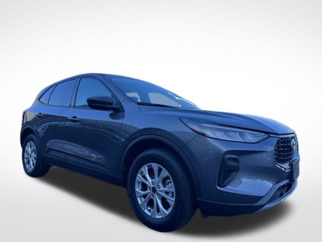 Used 2025 Ford Escape Active image 3
