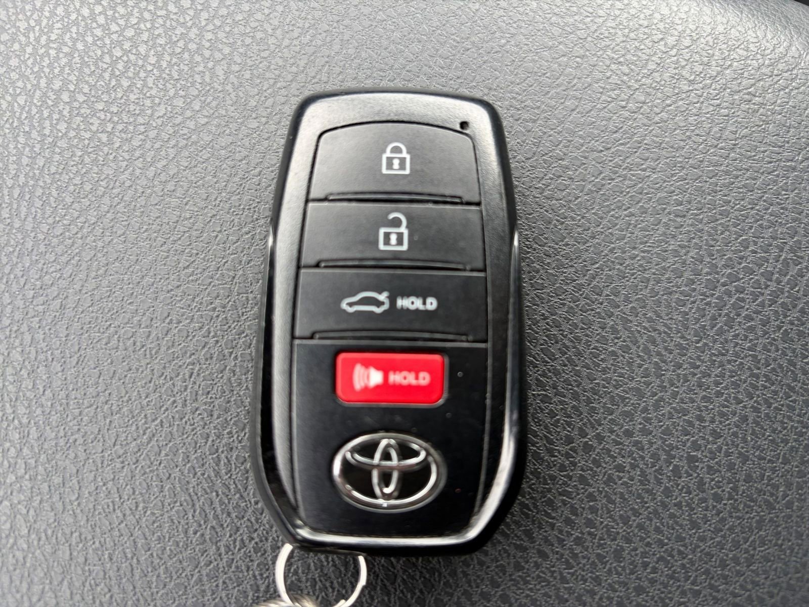 Used 2025 Toyota Camry SE FWD image 20