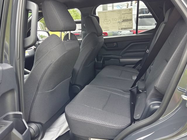 New 2026 Toyota 4Runner SR5 RWD image 6