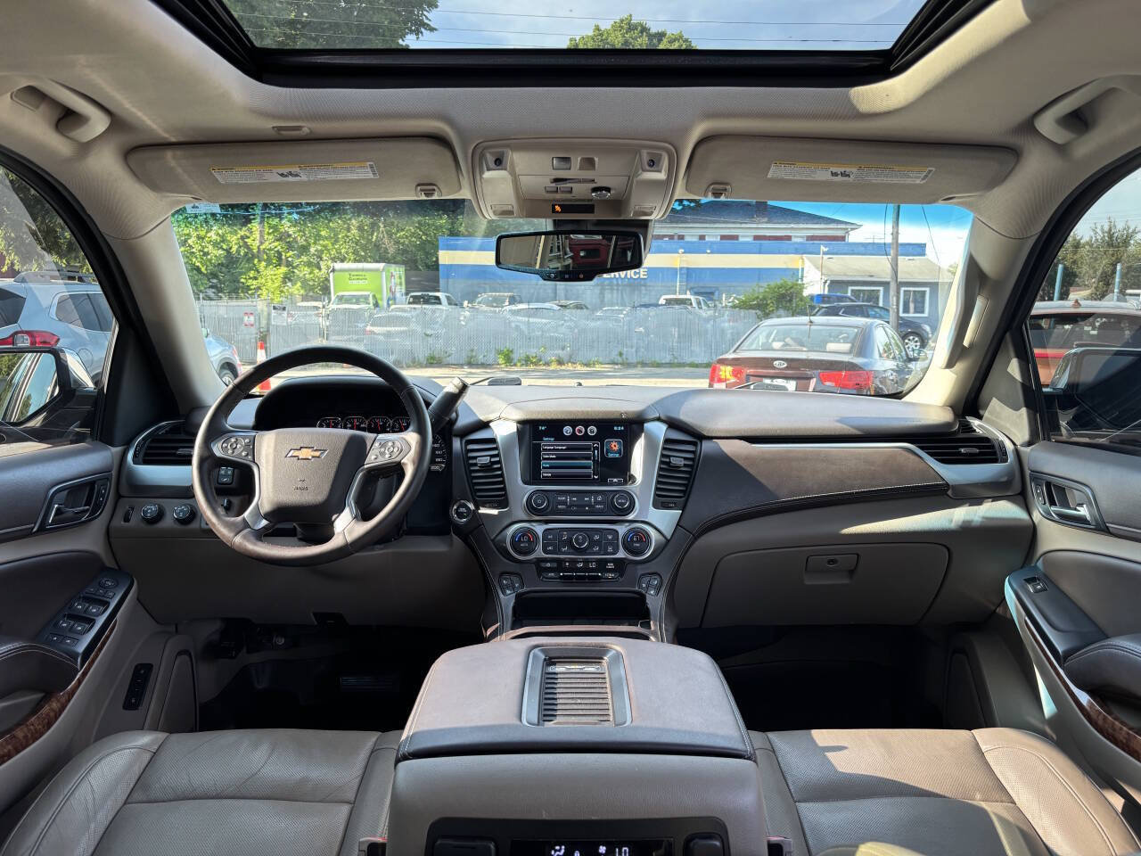 Used 2015 Chevrolet Suburban LTZ AWD/4WD image 20