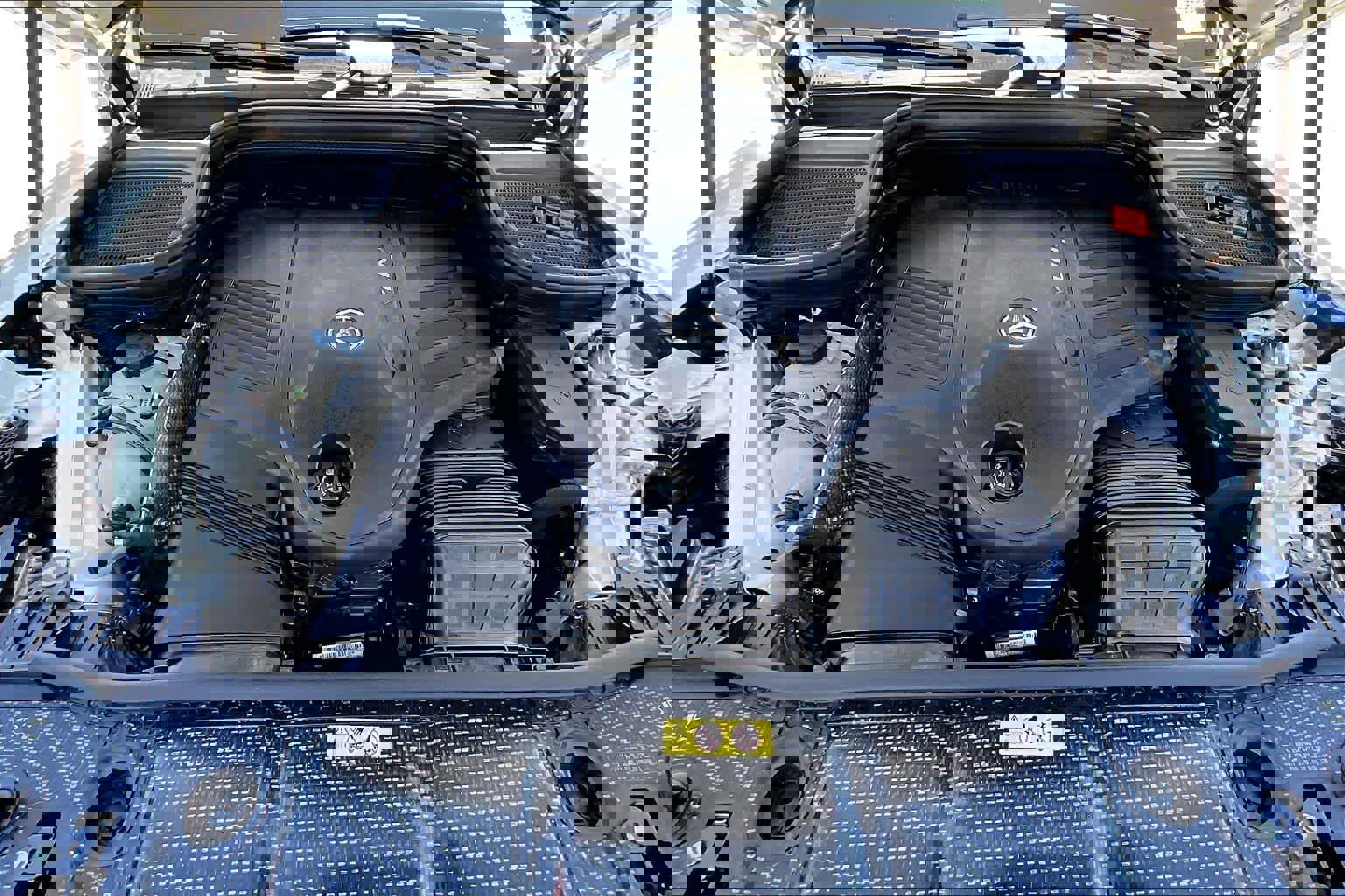 Used 2021 Mercedes-Benz GLS 450 4MATIC image 32