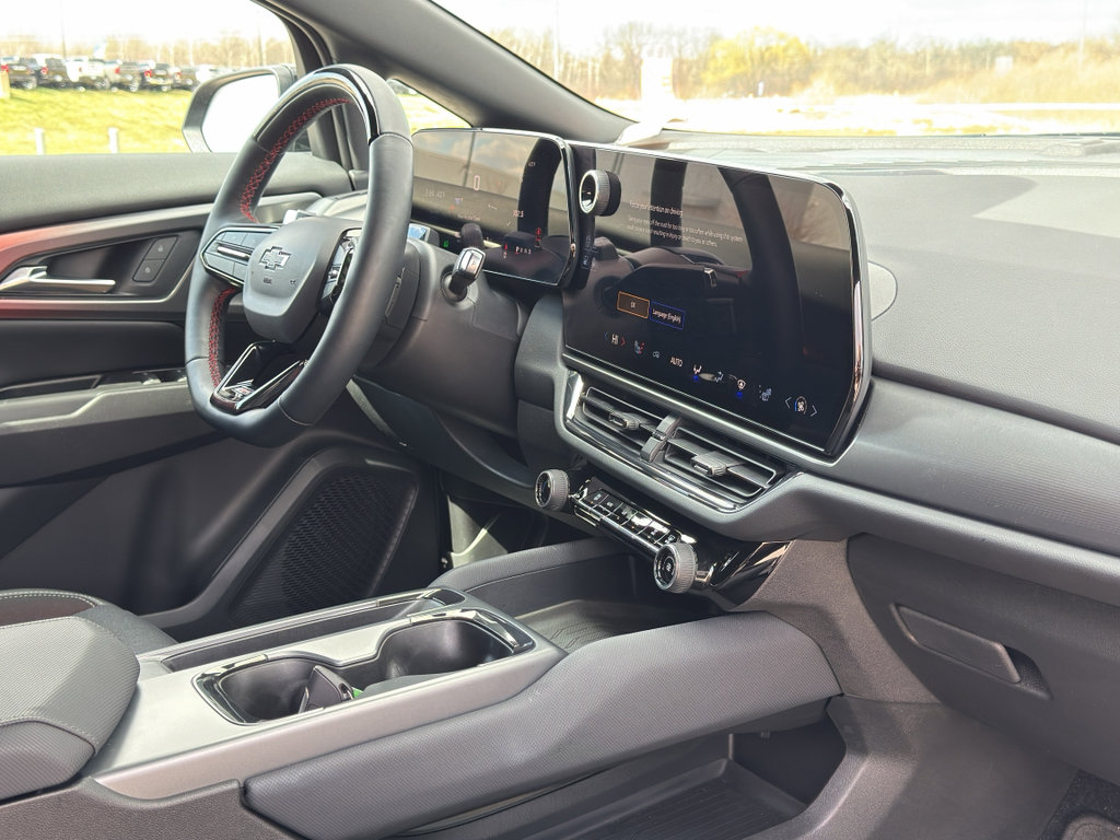 Used 2024 Chevrolet Equinox EV RS image 27