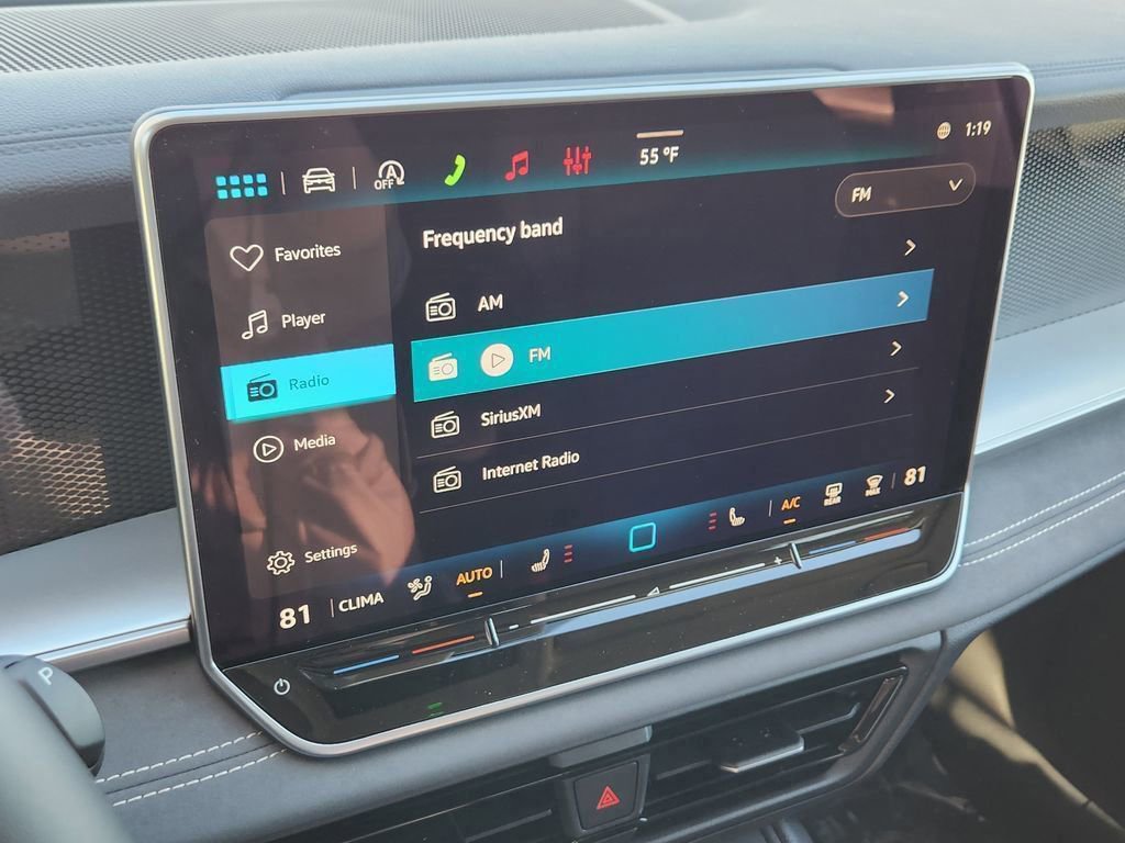 New 2026 Volkswagen Tiguan SE AWD/4WD image 8