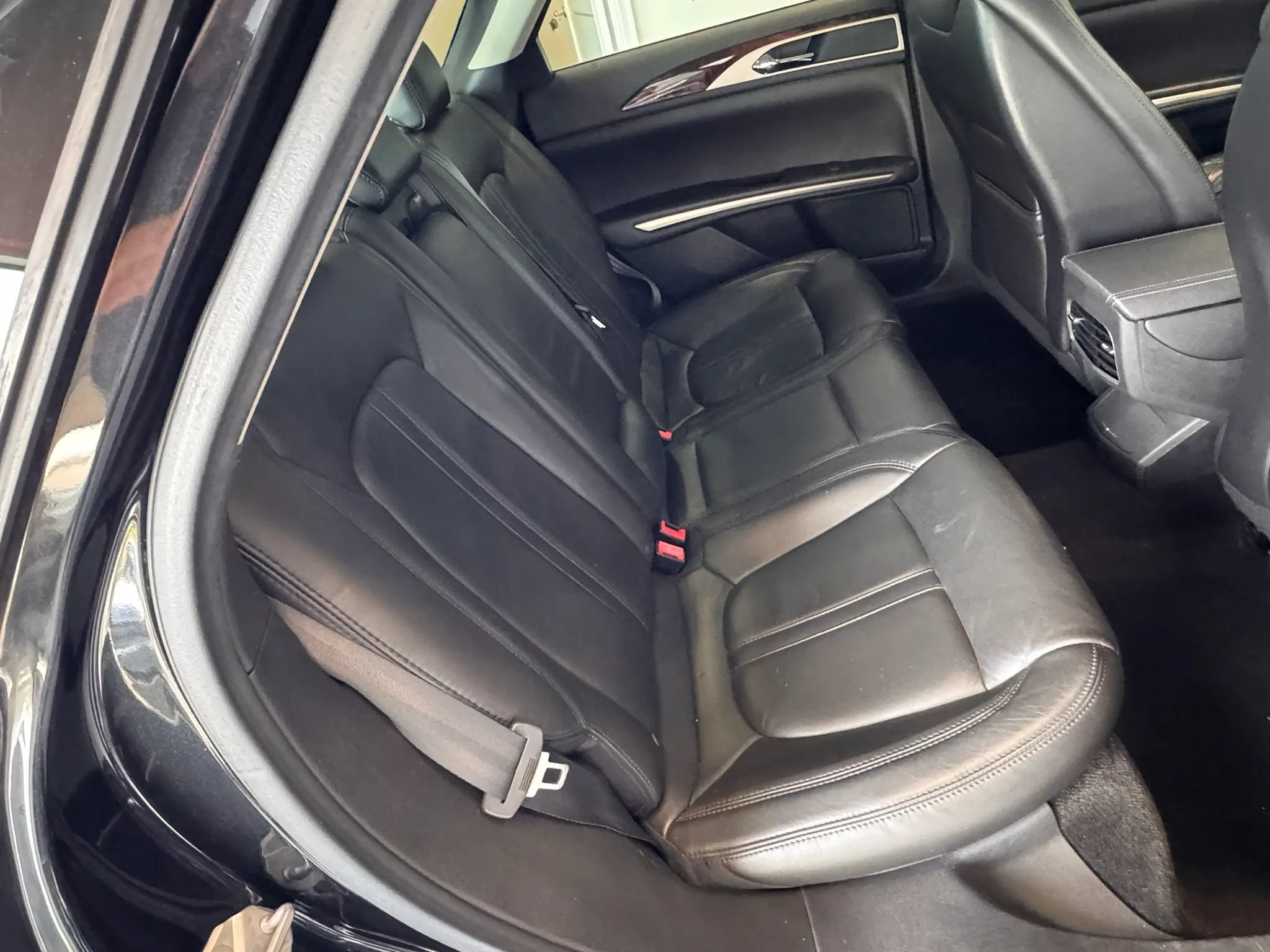 Used 2014 Lincoln MKZ w/ Equipment Group 101A Select FWD image 20