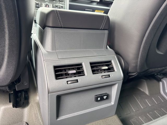 New 2025 INEOS Grenadier Fieldmaster Edition image 25