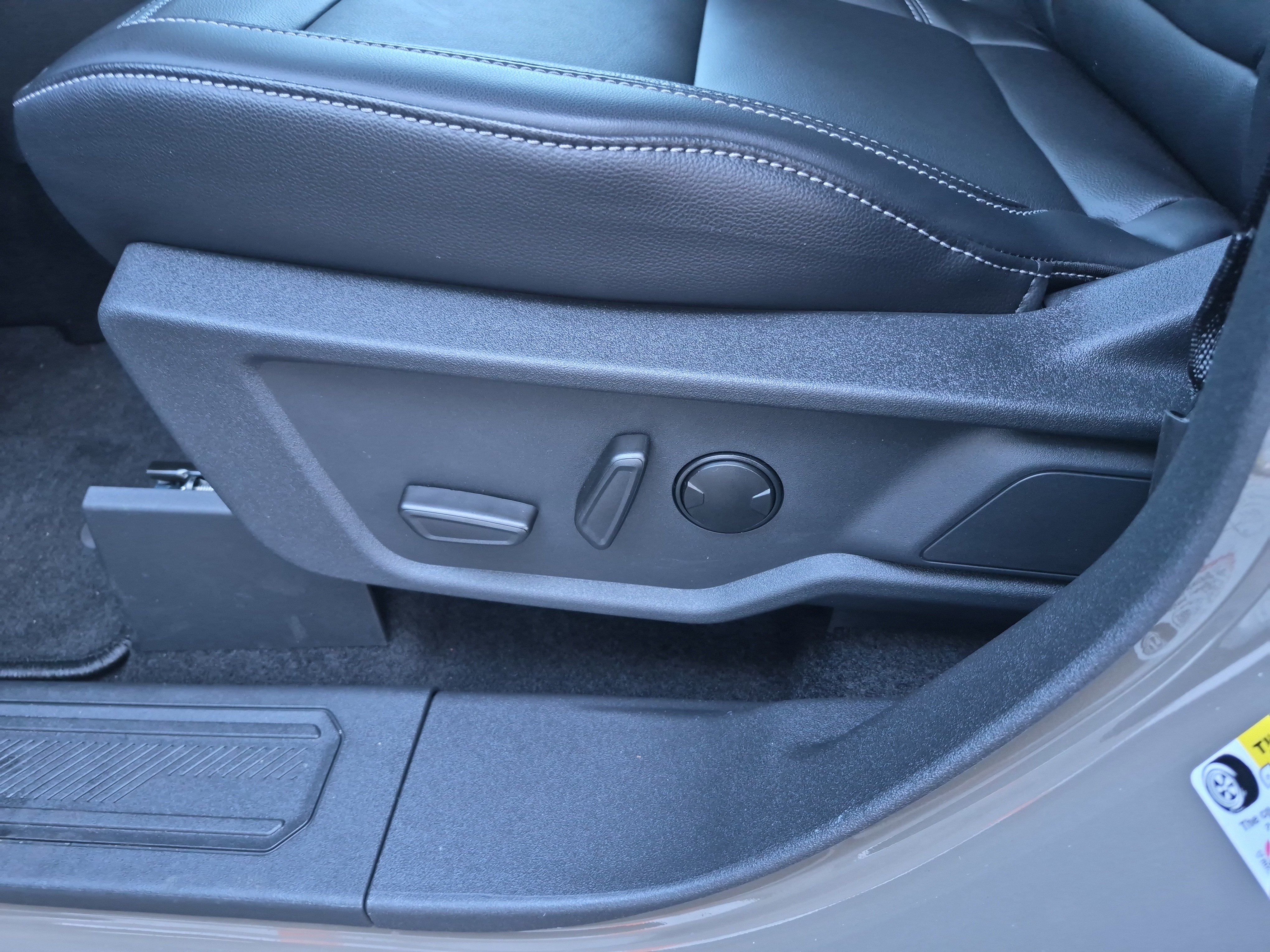 New 2025 Ford Bronco Outer Banks image 11