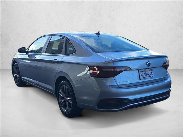 Used 2024 Volkswagen Jetta SE image 7