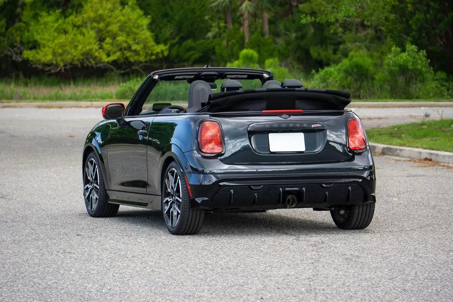 Used 2025 MINI Cooper John Cooper Works FWD image 22