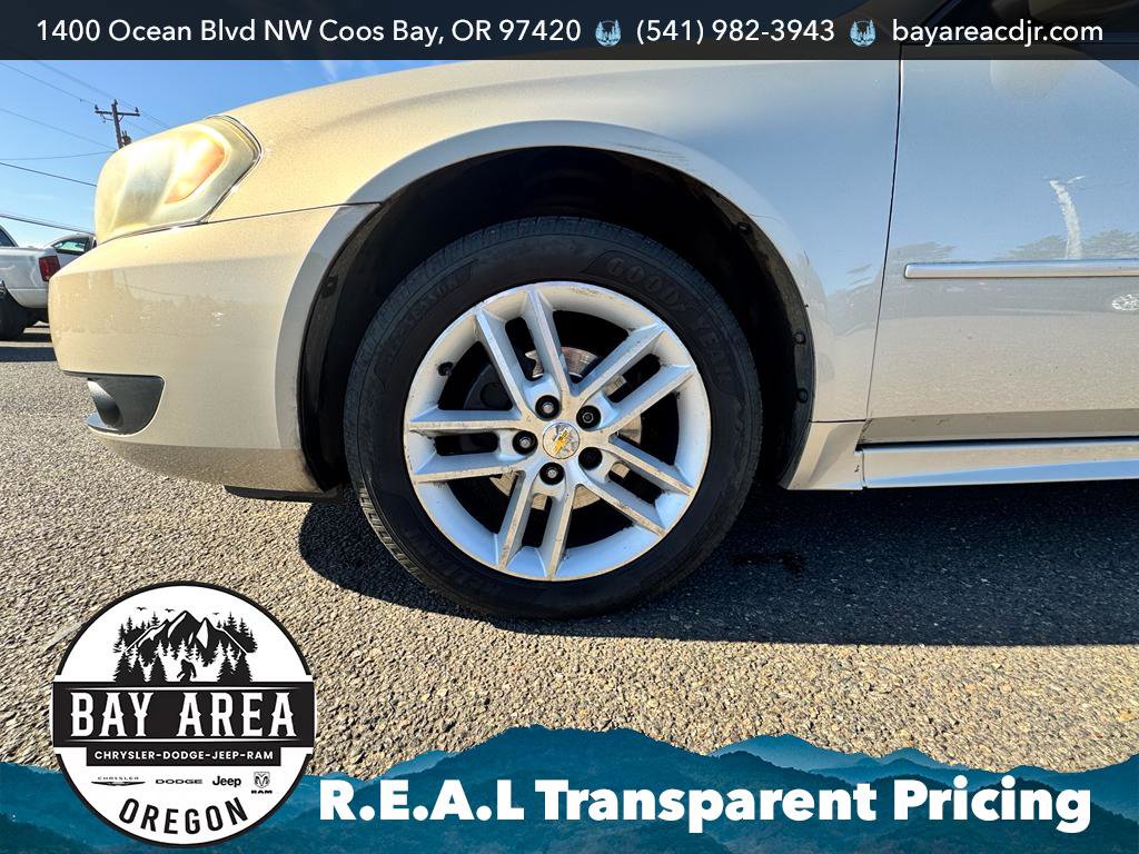 Used 2012 Chevrolet Impala LTZ FWD image 23