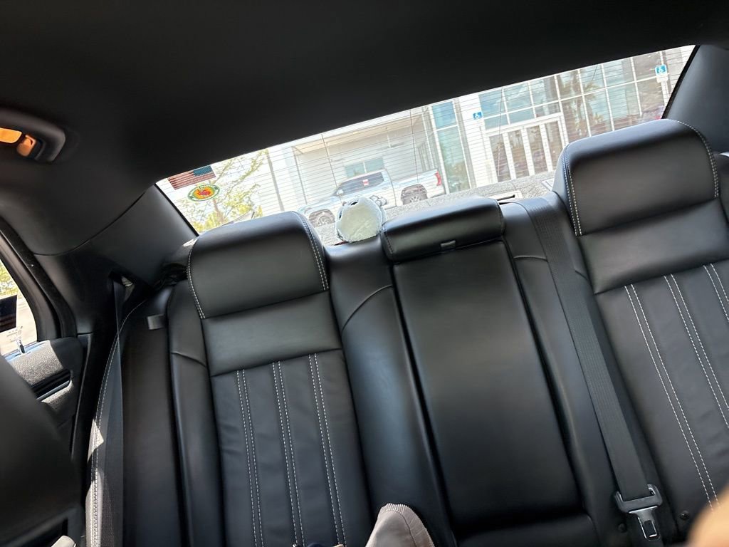 Used 2019 Chrysler 300 S image 12