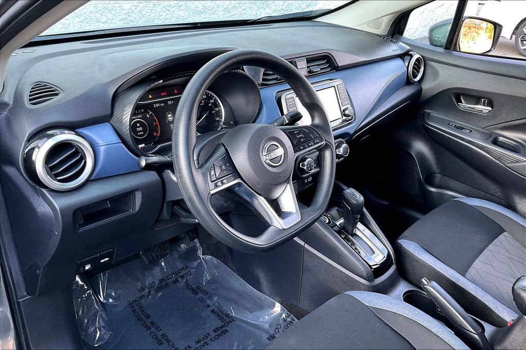 Certified 2025 Nissan Versa SV image 14