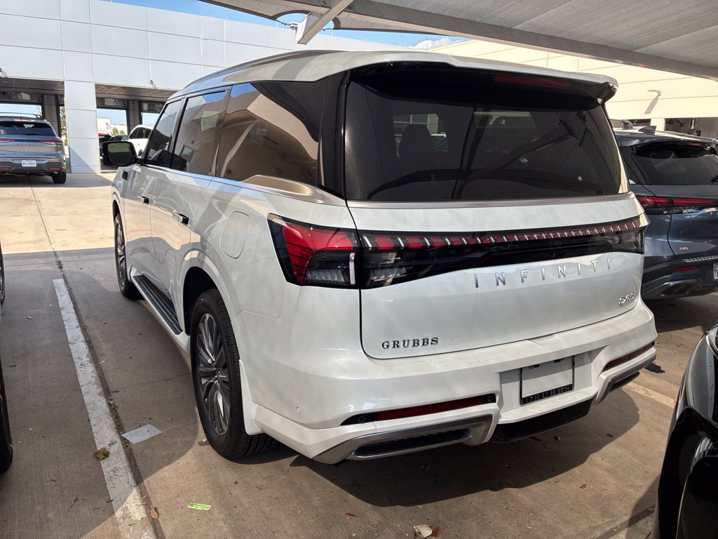 New 2027 INFINITI QX80 Luxe w/ Cargo Package RWD image 15