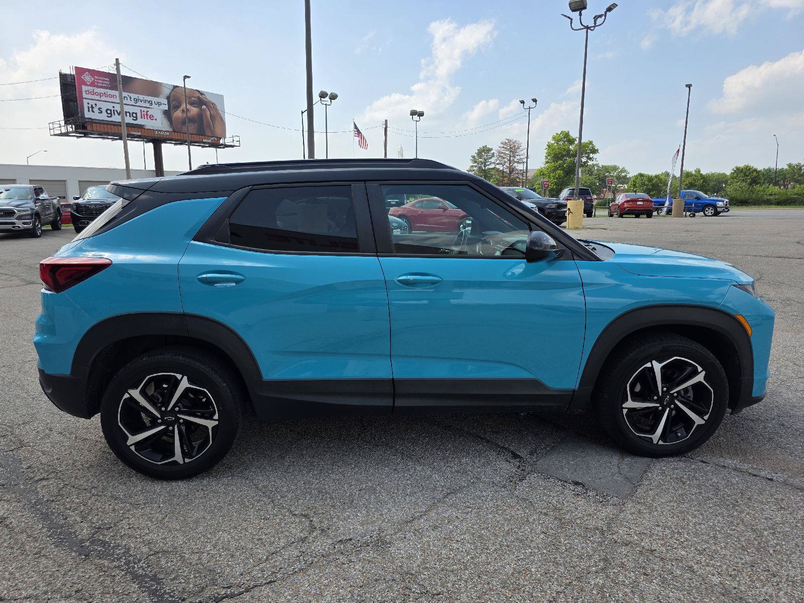 Used 2021 Chevrolet TrailBlazer RS w/ Convenience Package AWD/4WD image 4