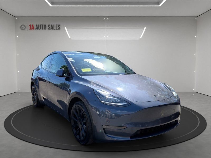 Used 2023 Tesla Model Y Long Range AWD/4WD image 7