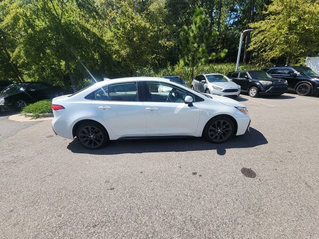 Used 2024 Toyota Corolla SE w/ Convenience Package FWD image 14