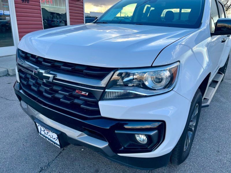 Used 2021 Chevrolet Colorado Z71 w/ Safety Package image 5