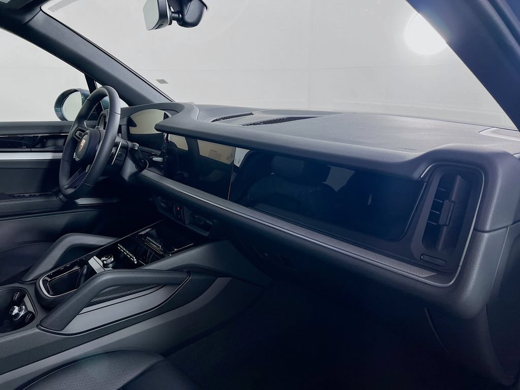 New 2026 Porsche Cayenne AWD/4WD image 31