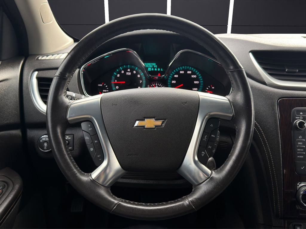 Used 2017 Chevrolet Traverse Premier image 16