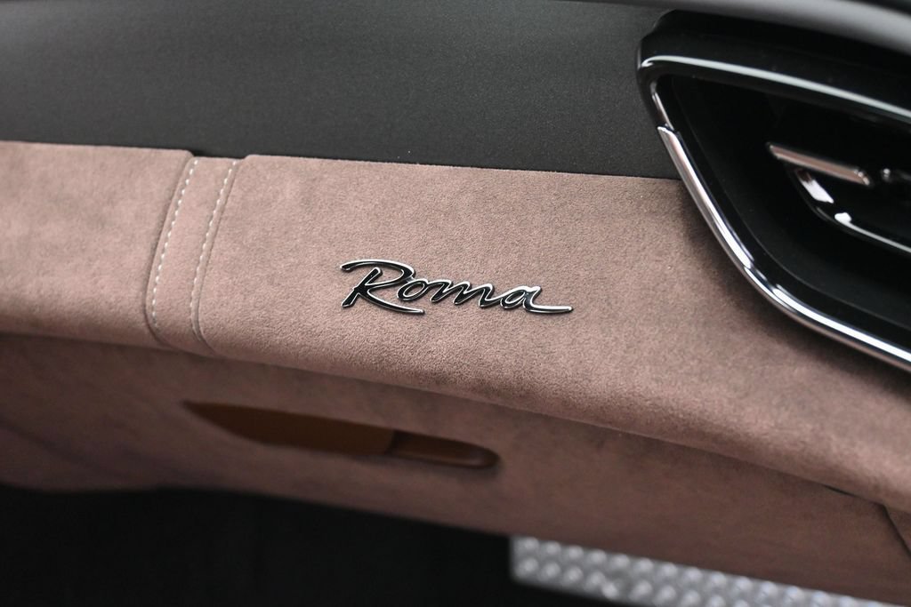 Used 2024 Ferrari Roma RWD image 27