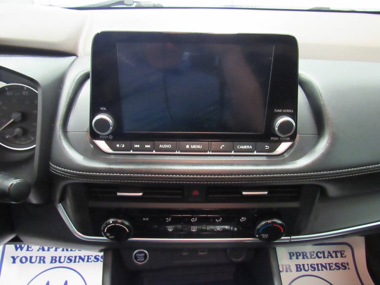 Used 2023 Nissan Rogue S AWD/4WD image 34