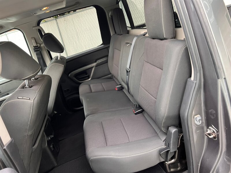 Used 2015 Nissan Titan PRO-4X AWD/4WD image 18