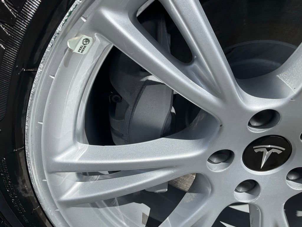 Used 2021 Tesla Model Y Long Range image 80