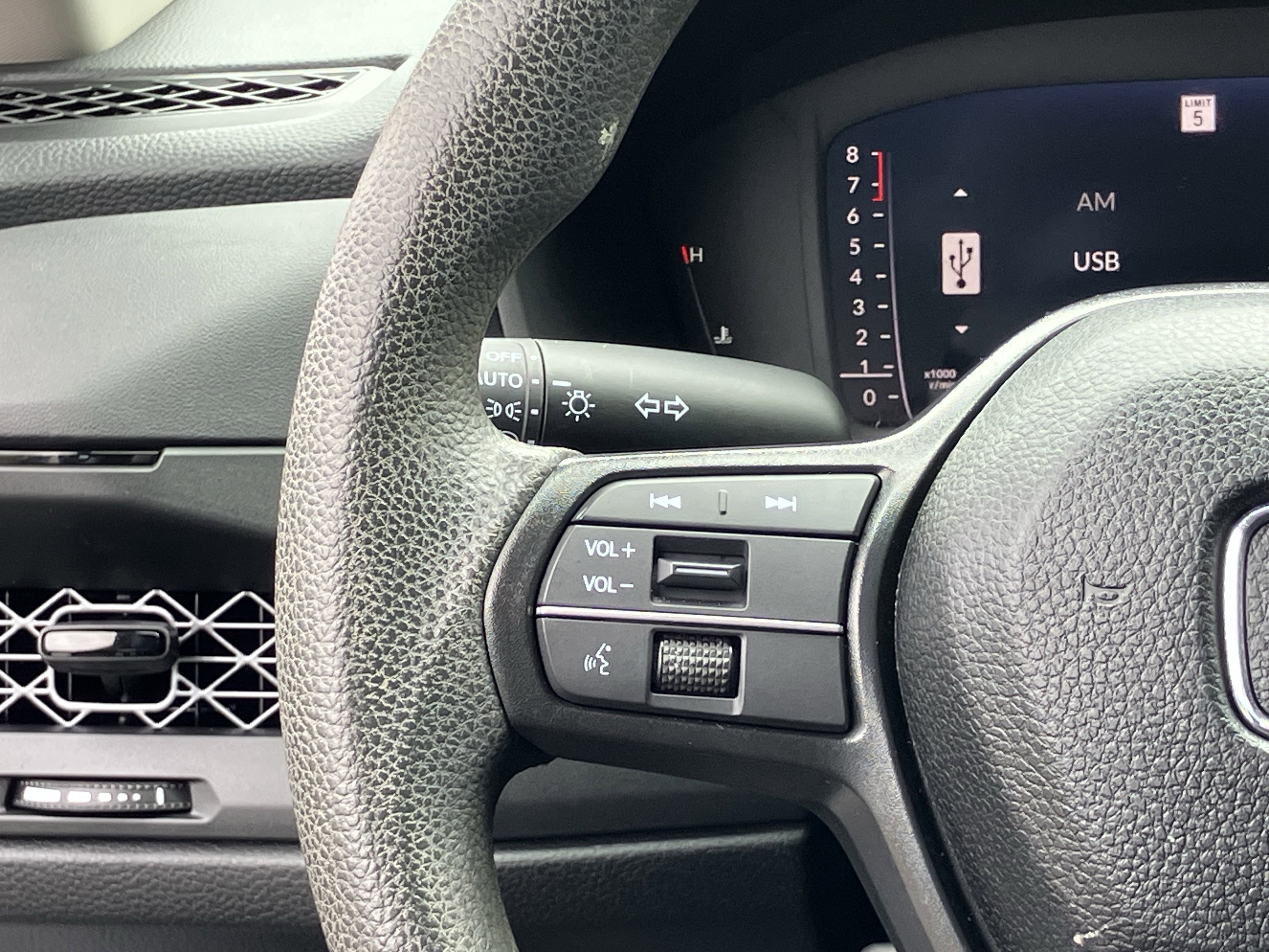 Used 2025 Honda Accord LX image 20
