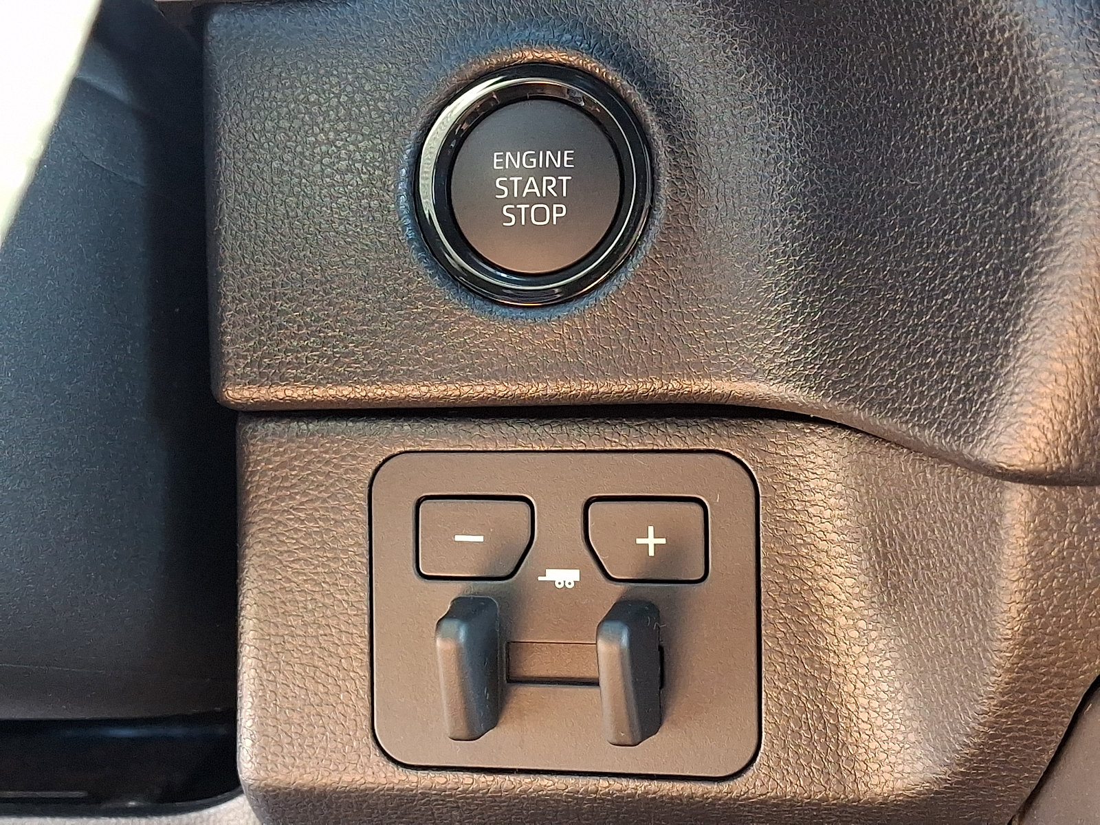 Certified 2026 Toyota Tundra SR5 AWD/4WD image 27