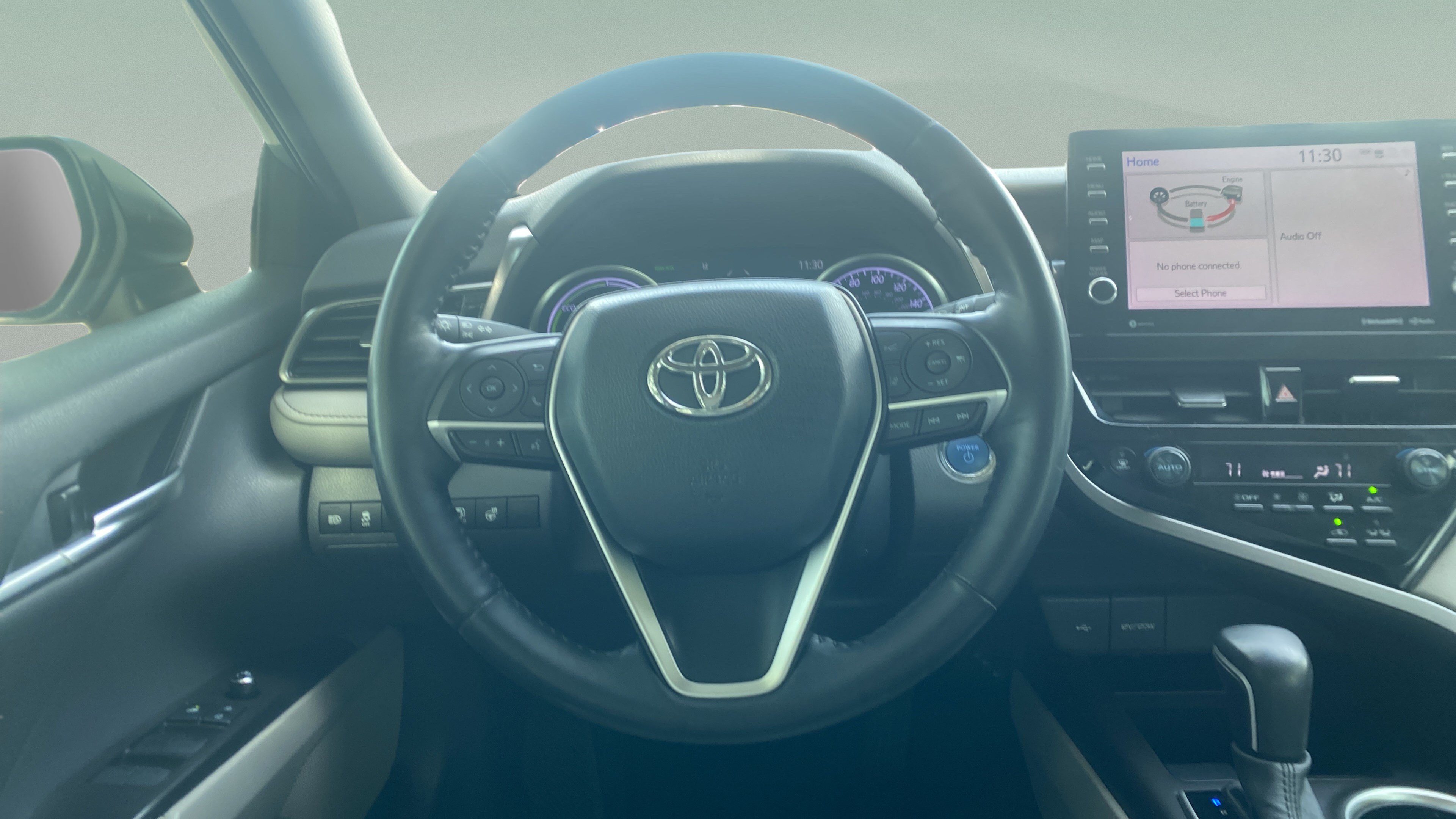 Used 2021 Toyota Camry XLE w/ Cold Weather Package FWD image 17