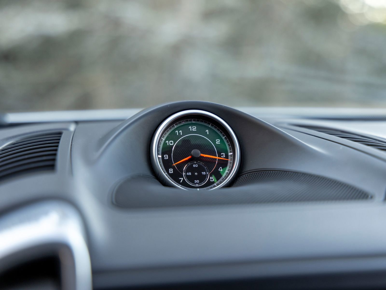 Used 2016 Porsche Cayenne image 34