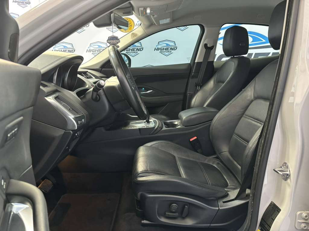 Used 2019 Jaguar E-PACE S image 15