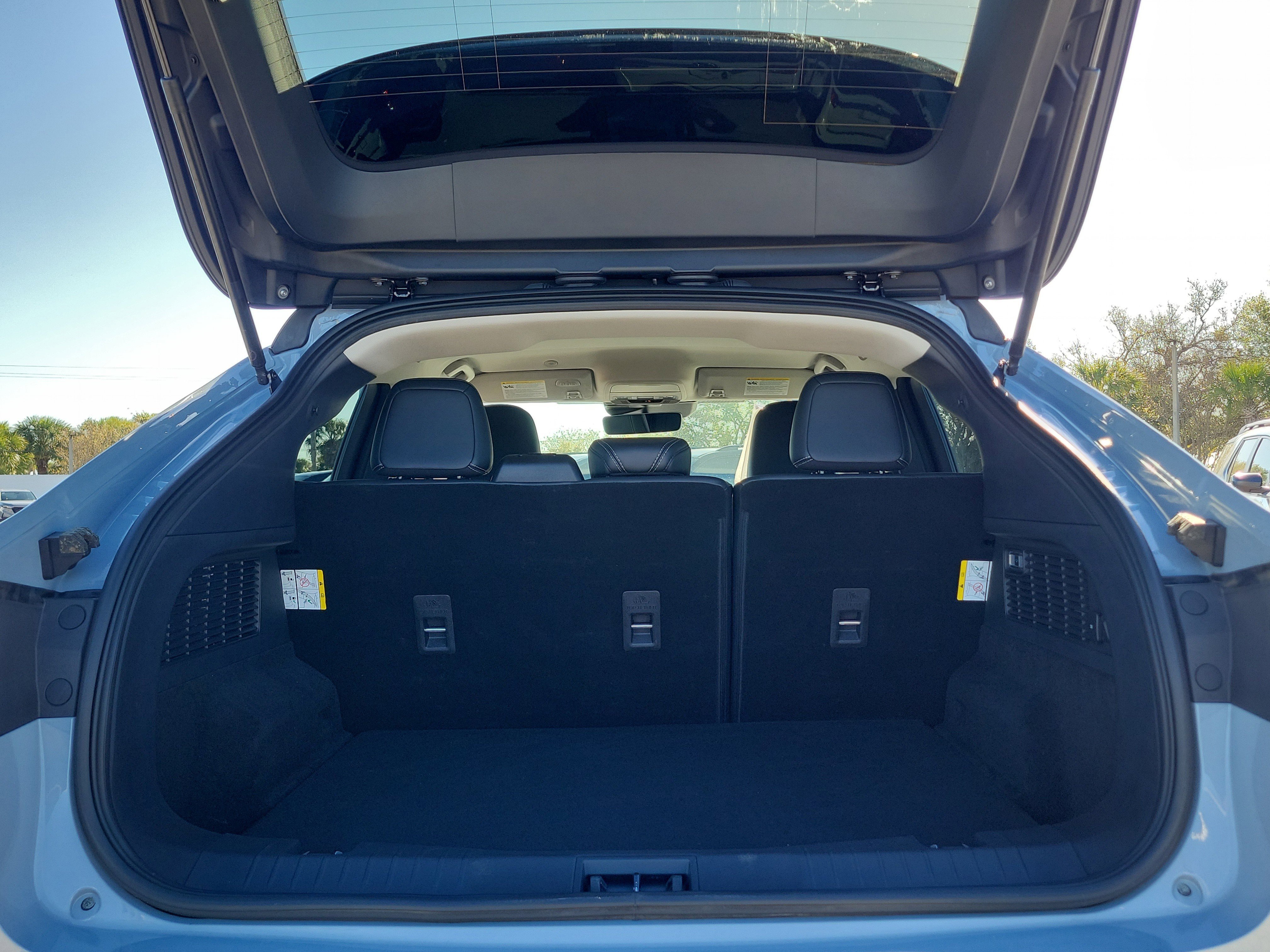 Used 2024 Ford Mustang Mach-E Select image 11