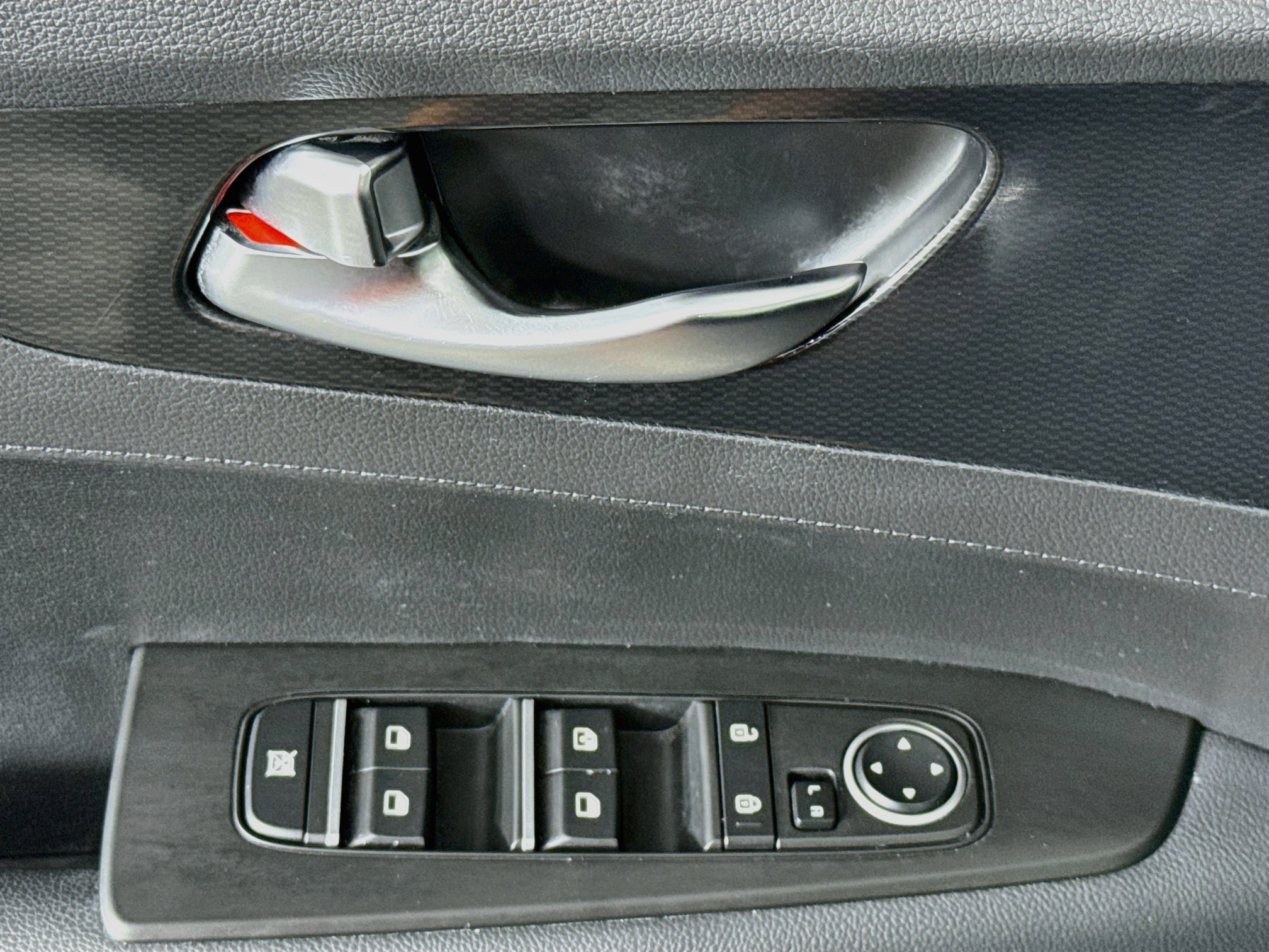 Used 2023 Kia Forte GT-Line w/ GT-Line Technology Package FWD image 22