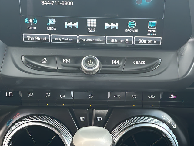 Used 2017 Chevrolet Camaro LT w/ Technology Package RWD image 26