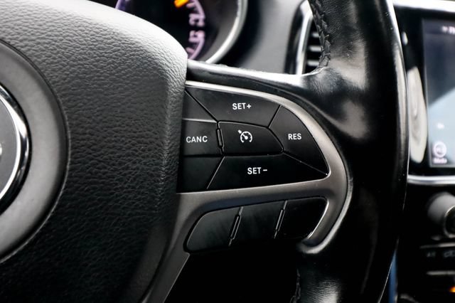 Used 2019 Jeep Grand Cherokee Limited AWD/4WD image 49