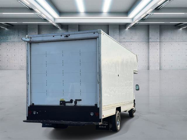 Used 2022 Ford E-450 and Econoline 450 Super Duty w/ Power Windows & Locks Group image 24