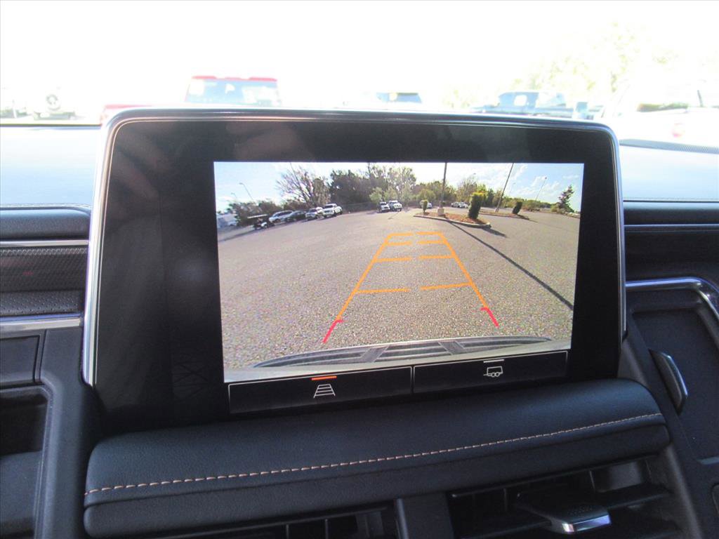 Used 2023 GMC Yukon AT4 image 30