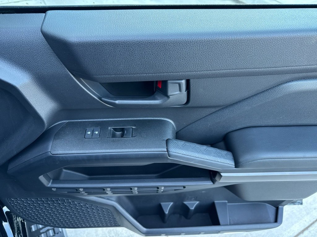 Used 2025 Toyota 4Runner SR5 image 19