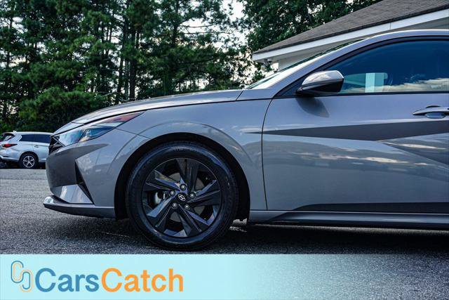Used 2021 Hyundai Elantra SEL FWD image 15
