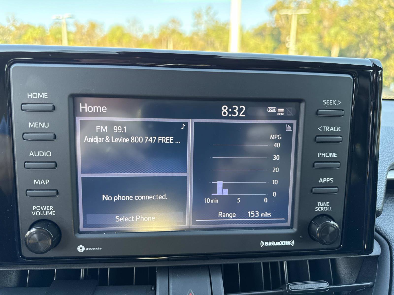 Used 2021 Toyota RAV4 XLE image 23