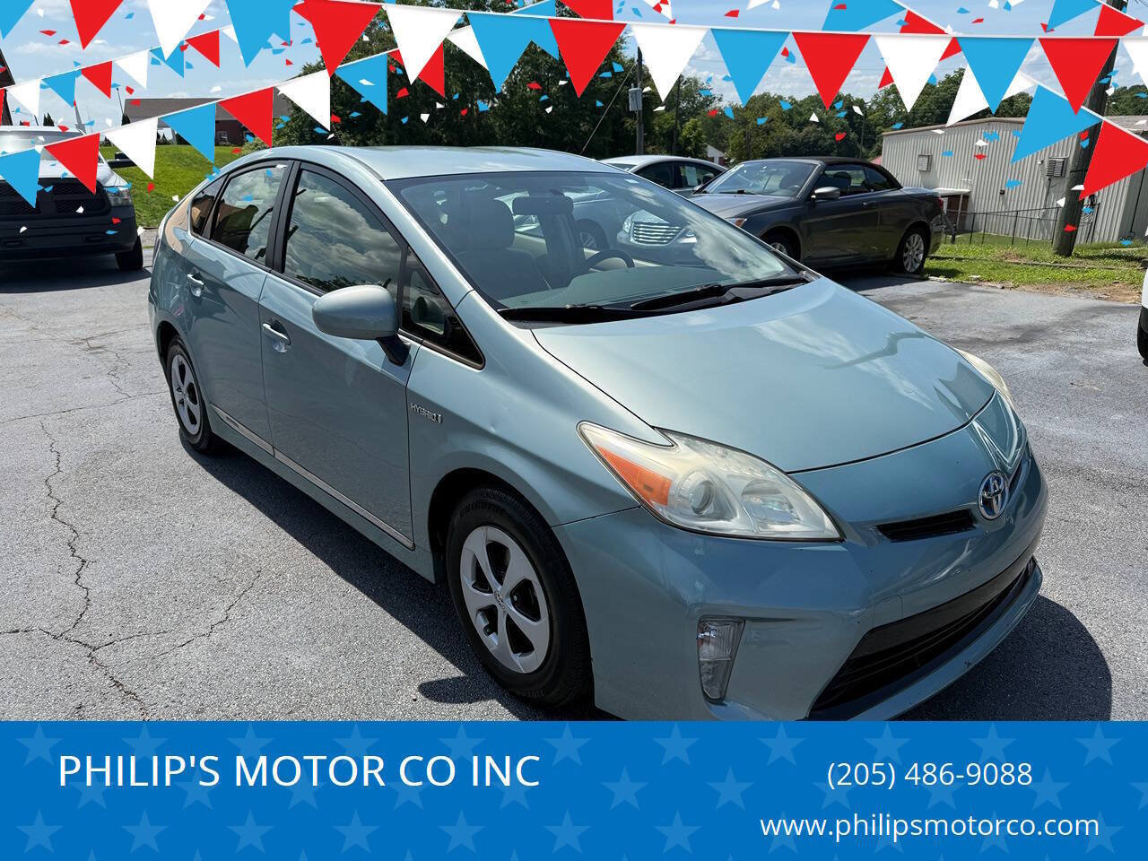 Used 2014 Toyota Prius Three w/ Preferred Accessory Package FWD image 1