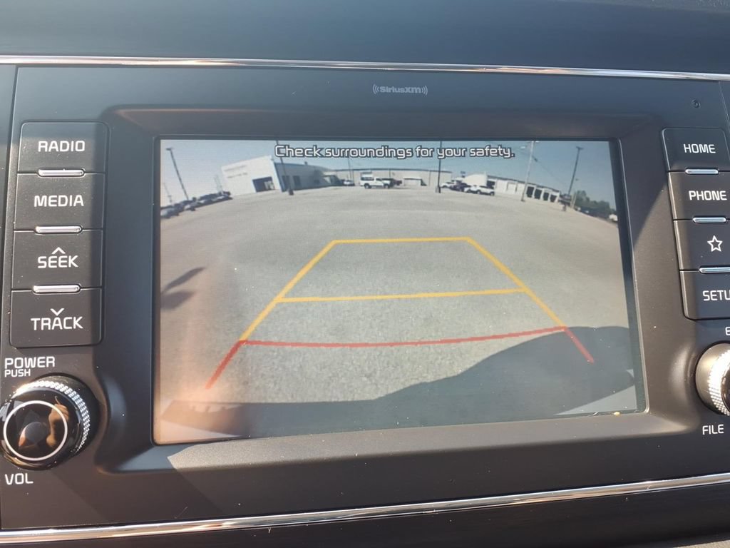 Used 2021 Kia Sedona EX FWD image 10