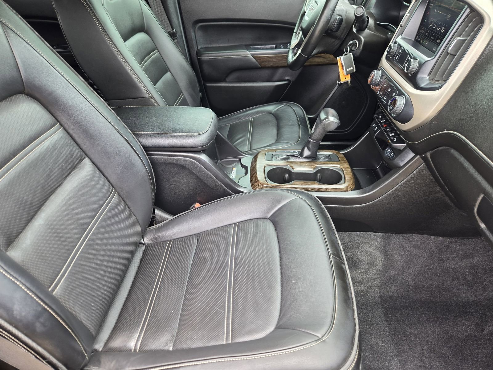 Used 2020 GMC Canyon Denali AWD/4WD image 17