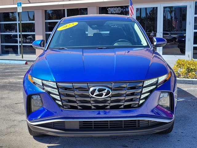 Used 2023 Hyundai Tucson SE image 2