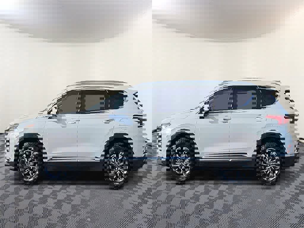 Used 2019 Hyundai Santa Fe SEL w/ Cargo Package image 7