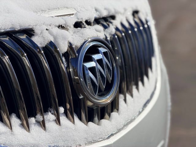 Used 2017 Buick Envision Preferred image 29