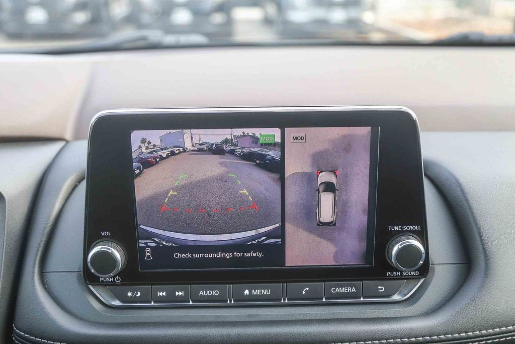 Used 2021 Nissan Rogue SL FWD image 23